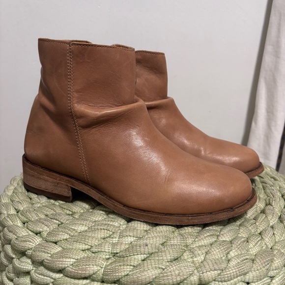 Beek Quail Slouchy Zip Bootie Saddle Brown Leather Round Toe Ankle Boots - Picture 7 of 14